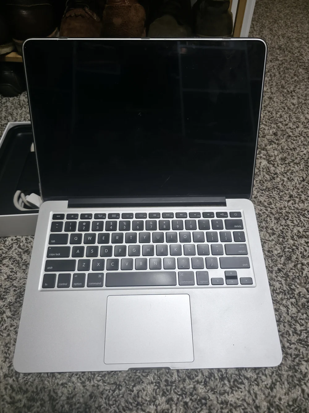 Apple MacBook Pro Laptop